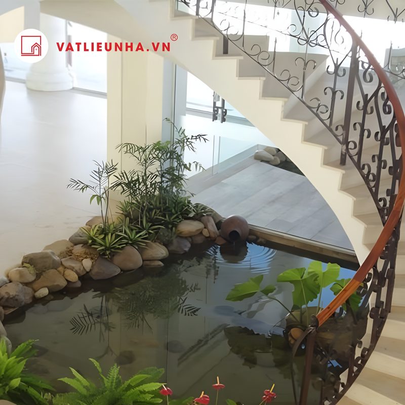 bể cá gầm cầu thang