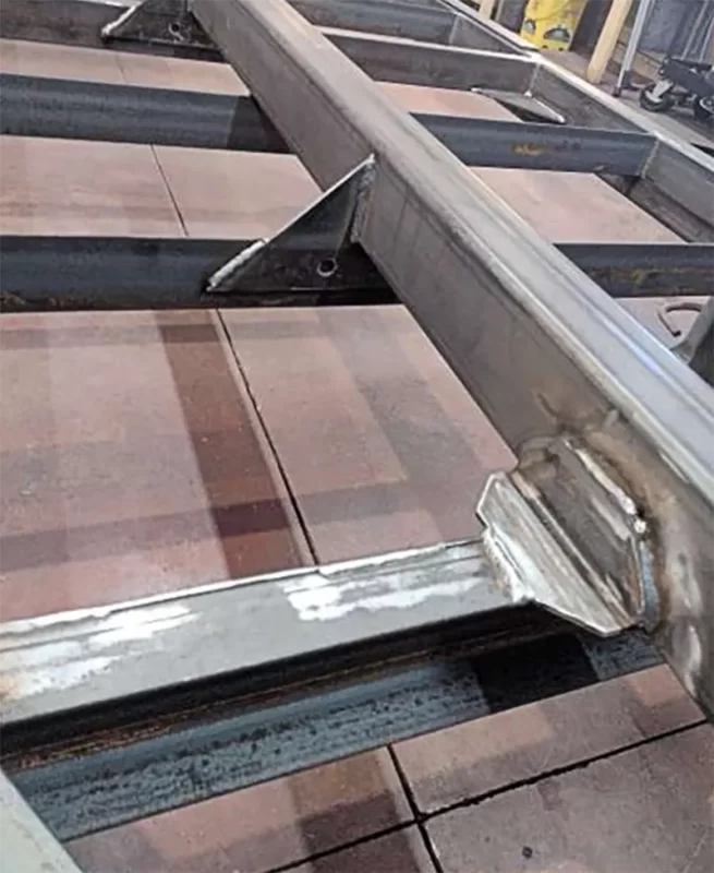 Lắp đặt hệ thống khung đỡ