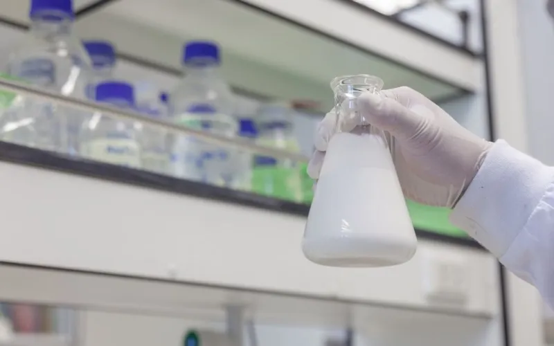Keo Urea Formaldehyde la gi Loi ich va tac hai 3 2