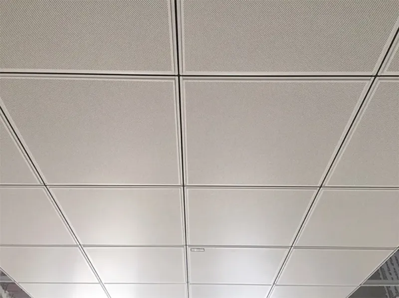 Nha cap 4 nen dong tran gi 12