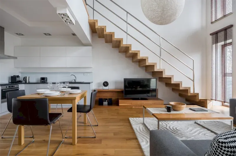 cầu thang nên xây bên trái hay bên phải nhà