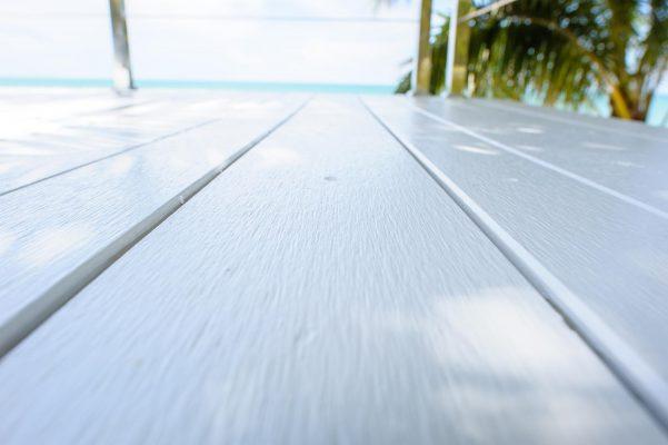 Hình ảnh thực tế thanh ốp trần SCG Smartwood 10x300x0,8cm