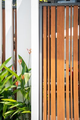 Vật liệu làm cổng nhà đẹp | Vật liệu nhà | Vật liệu giả gỗ | Cổng gỗ nhựa composite