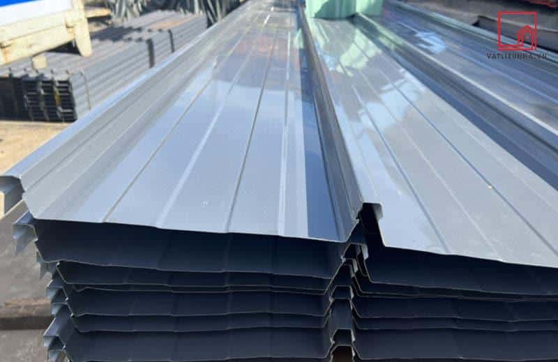 Tôn Kliplock: Tôn Lợp Mái Cao Cấp Dành Cho Ngôi Nhà Của Bạn