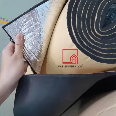 So Sánh Tấm Bọc Tiêu Âm Có Mặt Bạc Và Không Có Mặt Bạc