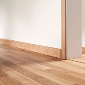 Nên chọn Len chân tường gạch hay Len chân tường nhựa?