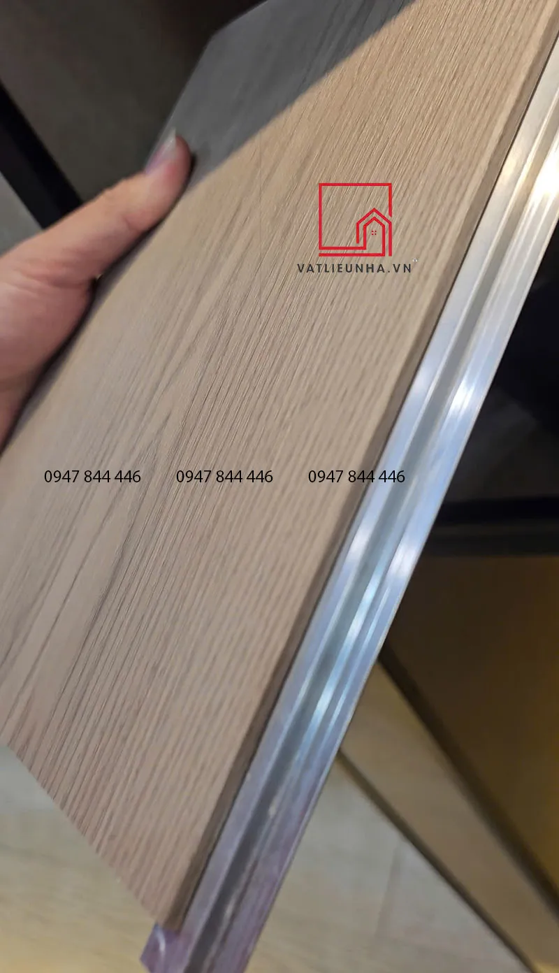 Điểm đáng giá của tấm Takira: khả năng gia công tấm 8 mm